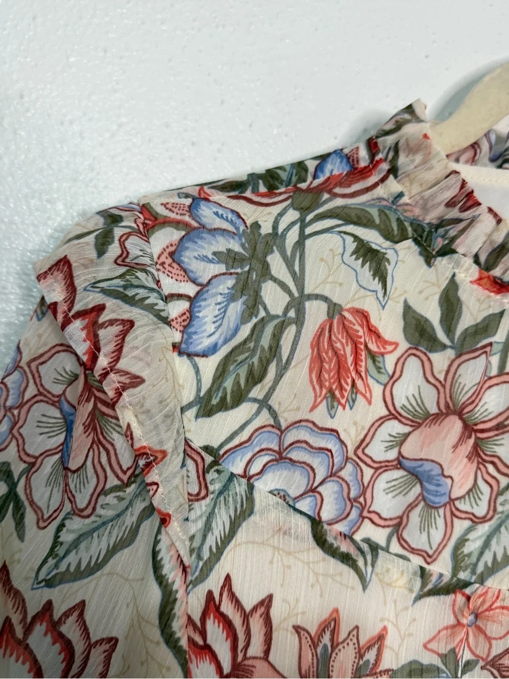 Loft Floral Ruffle-Neck Puff Sleeve Top - Cream Multi. Sz MP.